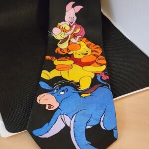 Vintage Disney Winnie The Pooh & Friends Tie Eeyore Tigger Piglet W 3 7/8" L 58"